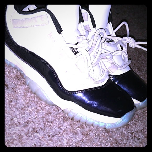 Jordans 11s concords - Picture 1 of 5